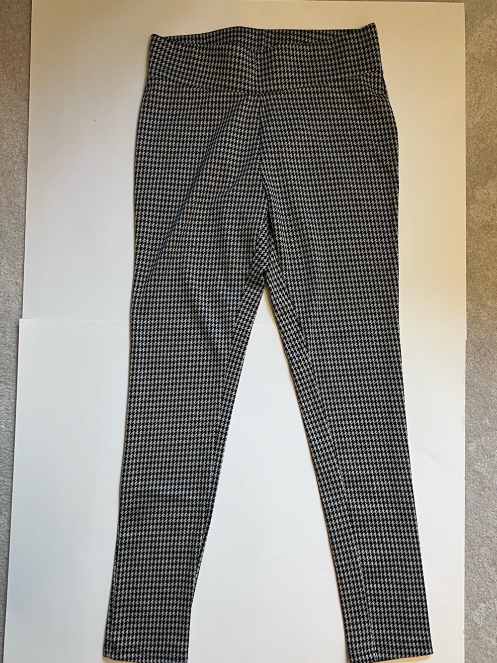 Women's High-Rise Houndstooth Pants- Black & White Size M/L